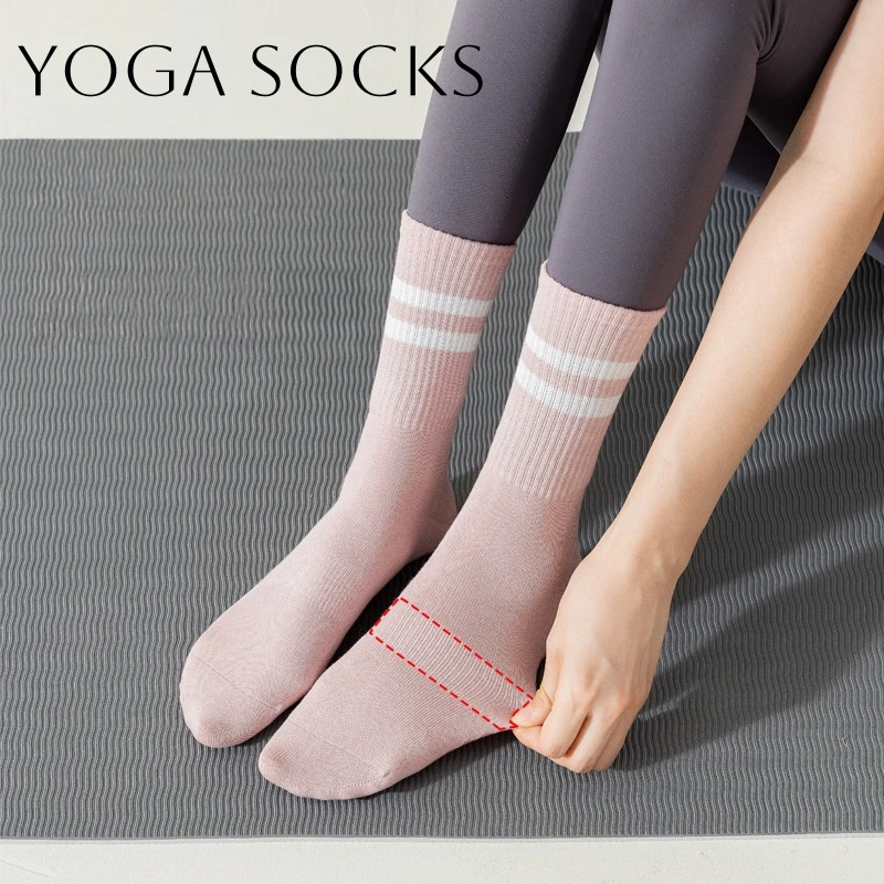 

4 pairs of yoga socks, medium length socks, pure cotton anti slip silicone indoor fitness pilates, women's sport socks wholesale