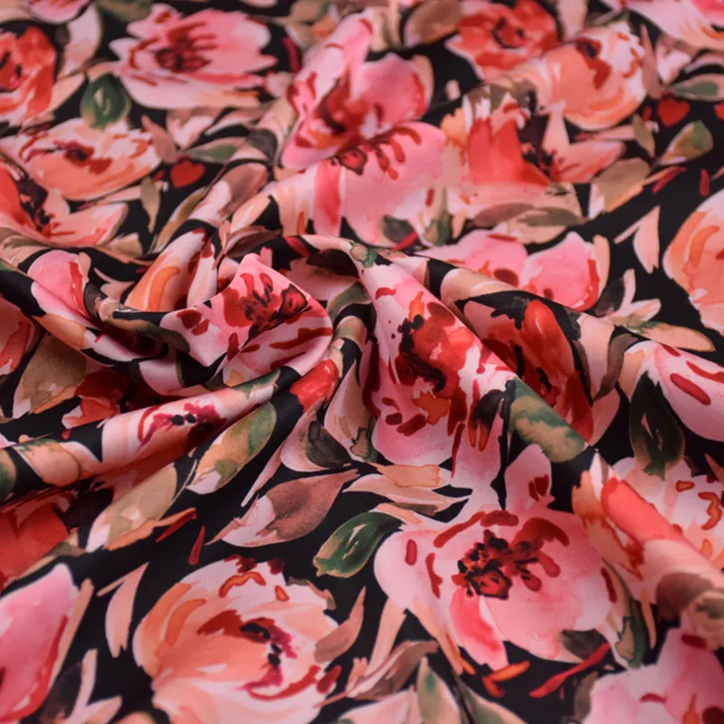 Silk Fabric for Dress and Cheongsam, Black Bottom, Big Red Flower Print, High Grade, Pajamas Material, T1843