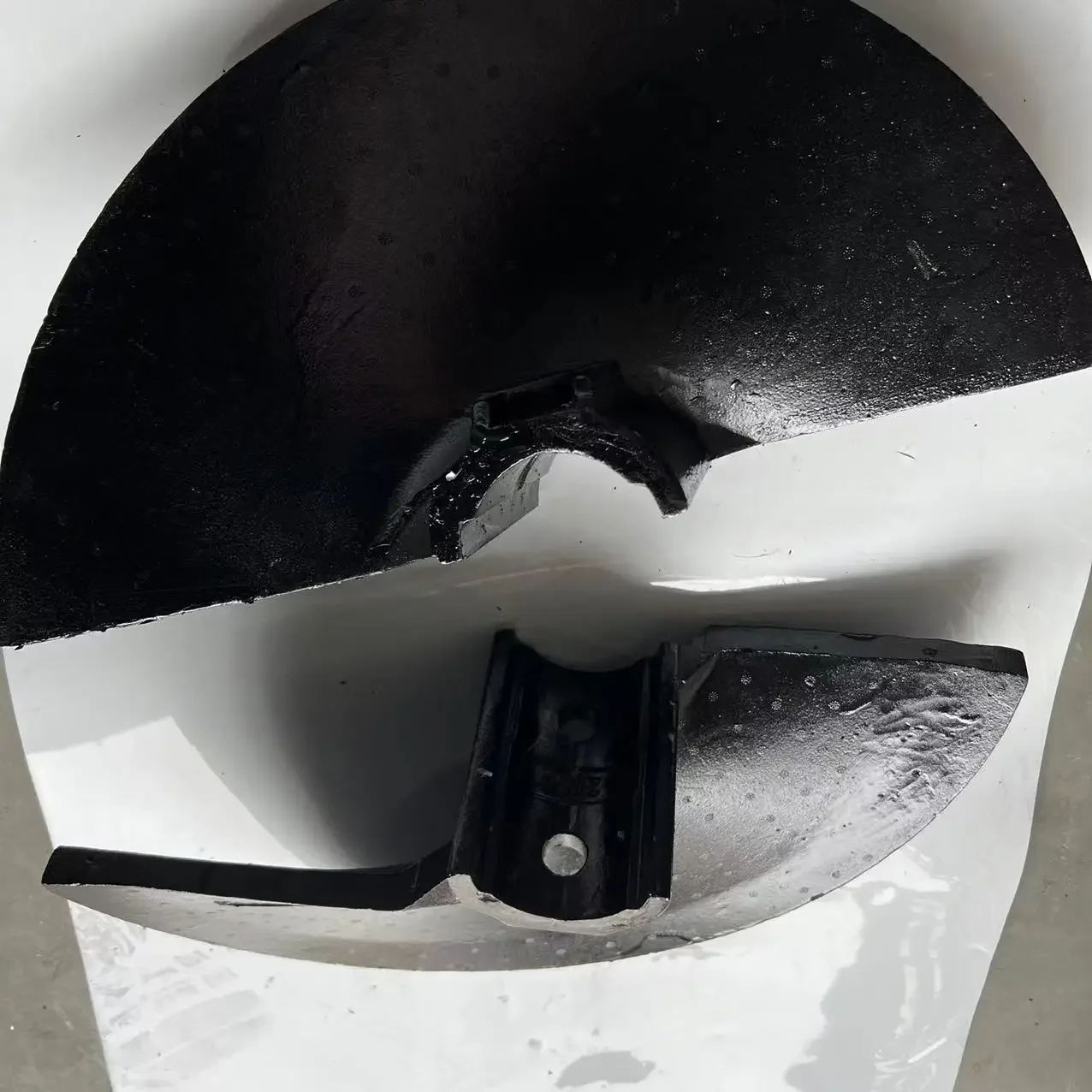 Fournisseur chinois S2100-2 pavée PN.4606302055/4606302056 lame de tarière droite et gauche