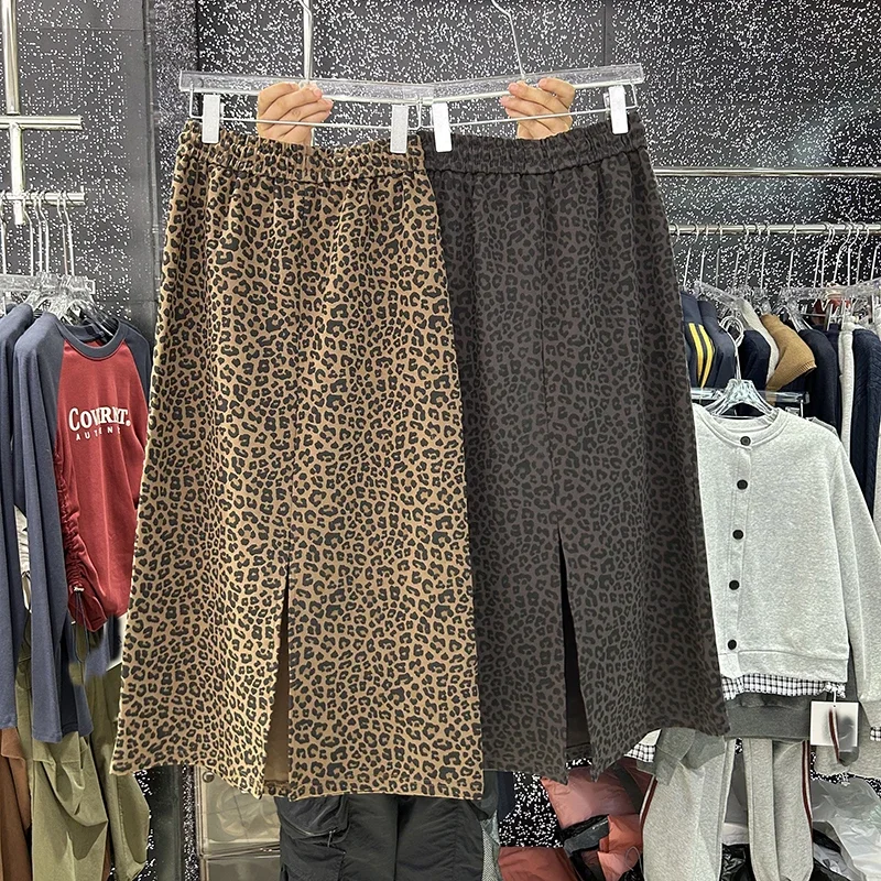 Falda de cintura alta con estampado de leopardo para chica, falda de cadera versátil a la moda, horquilla dividida, estilo coreano, nueva versión, Otoño, 2024