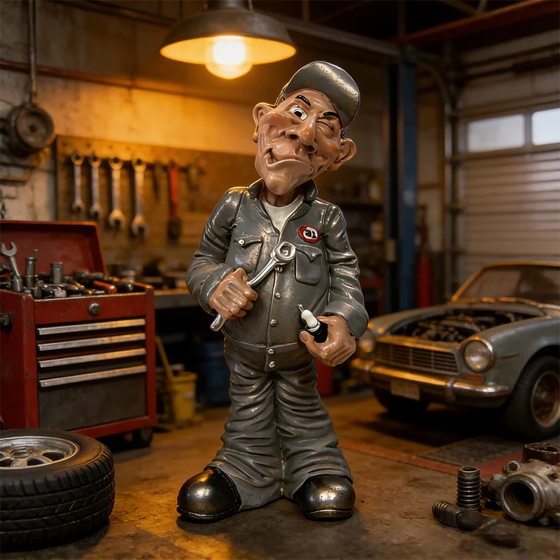 Repairman Figure Small Statue Ornament，Home Decorative Ornaments，Suitable for Living Room、Crafts for the Study Room，Holiday Gift
