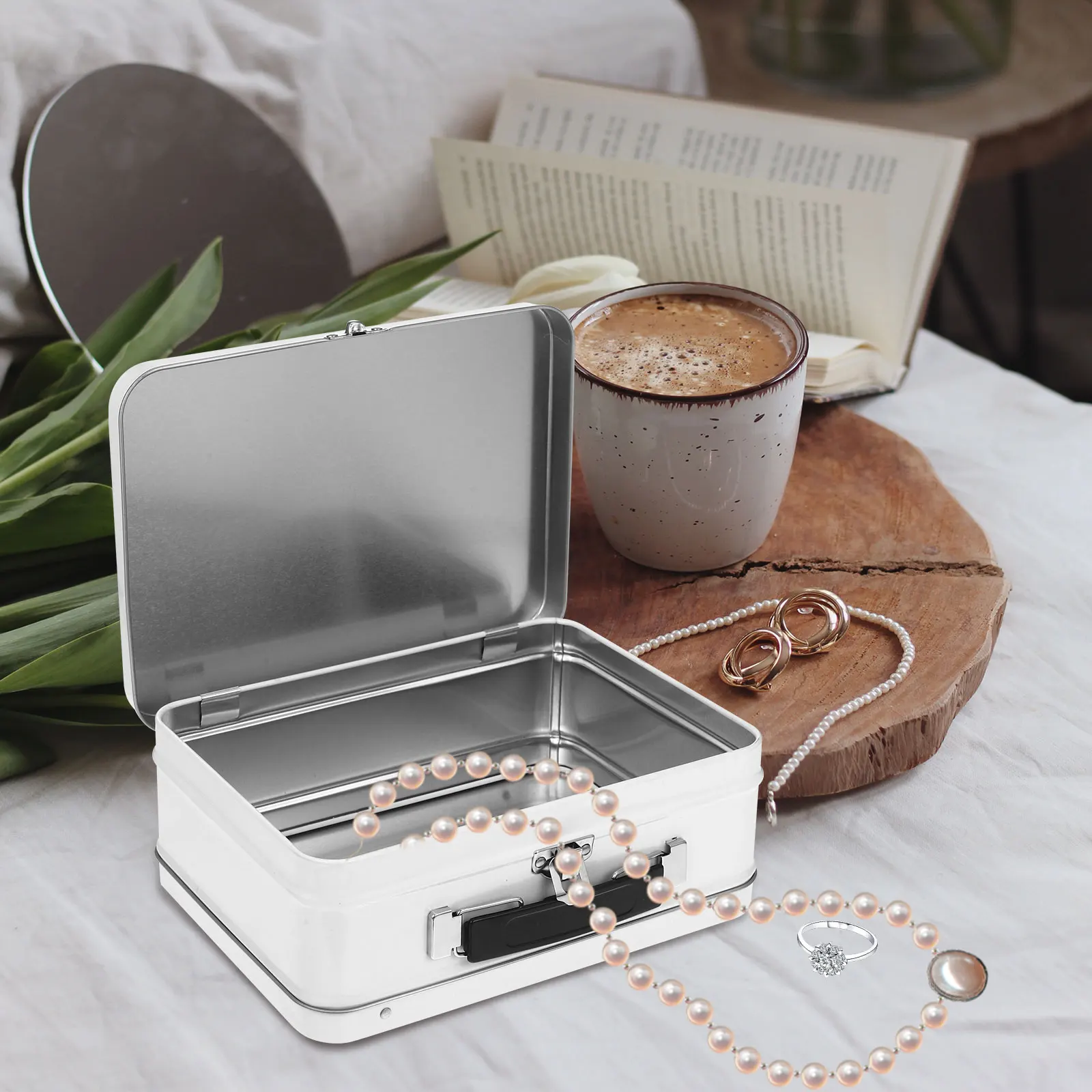 

Tin Box with Handle Exquisite White Multi-Functional Design Jewelry Keepsake Organizer Travel Tin Box with Handle