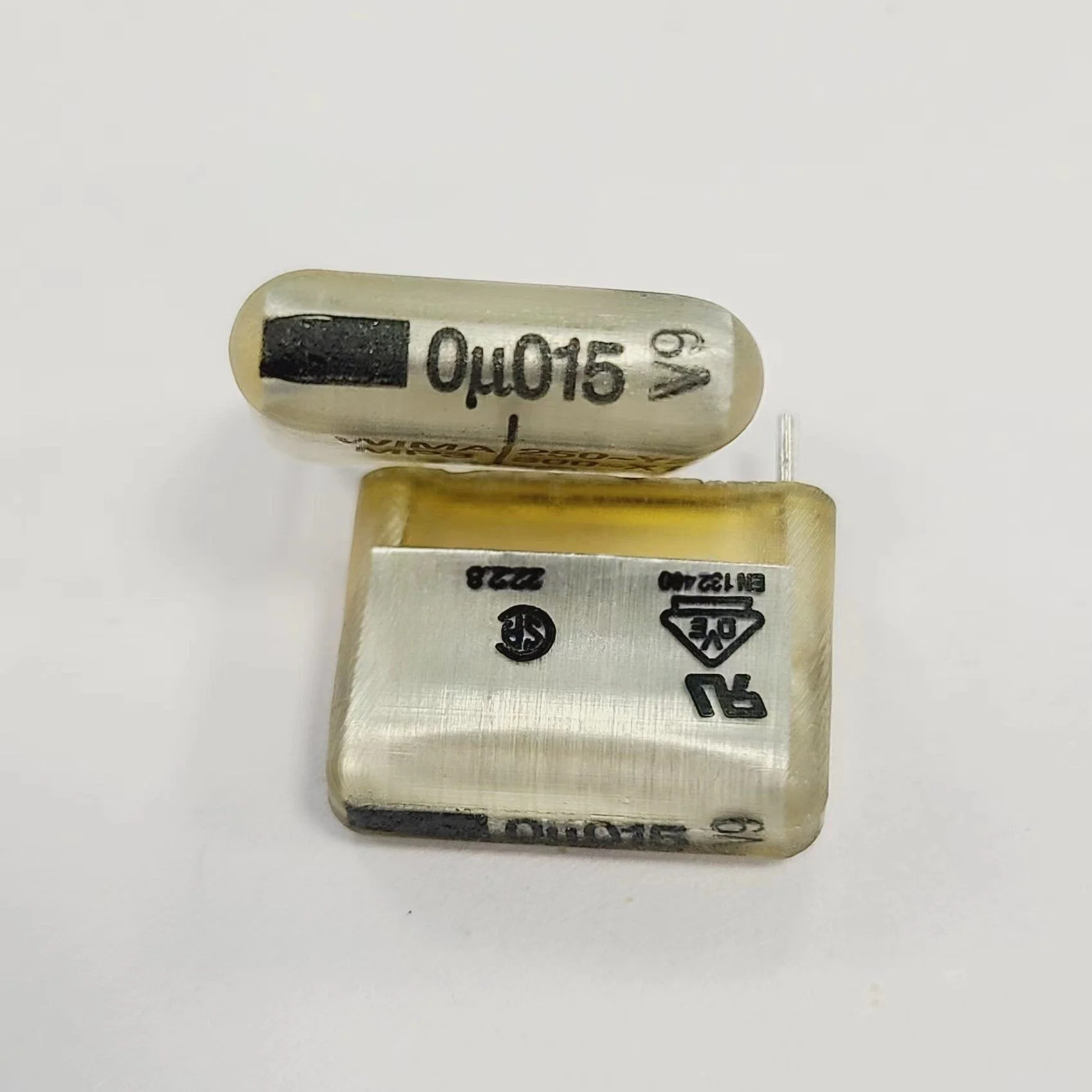 10pcs-novo-original-300v-0015uf-15nf-153-y2-250v-capacitor-automotivo-de-seguranca-e-conformidade-mp3-x1-18-5-11mm
