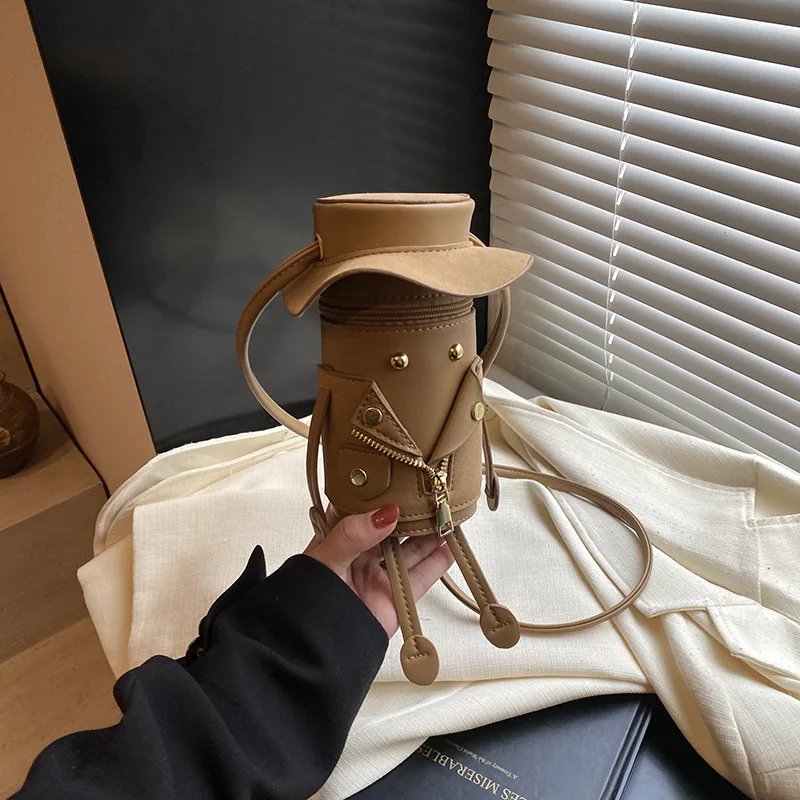 

Rivet Fashion Crossbody Bags for Women 2025 New Funny Cylinder Cartoon Cute Bag Unique Design Leather Party Shoulder Bag Woman