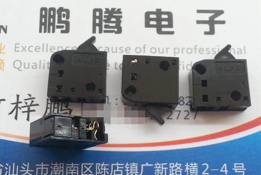 

2PCS/lot Original SSCW110101 with sleeve connector action type detection switch on-board micro reset