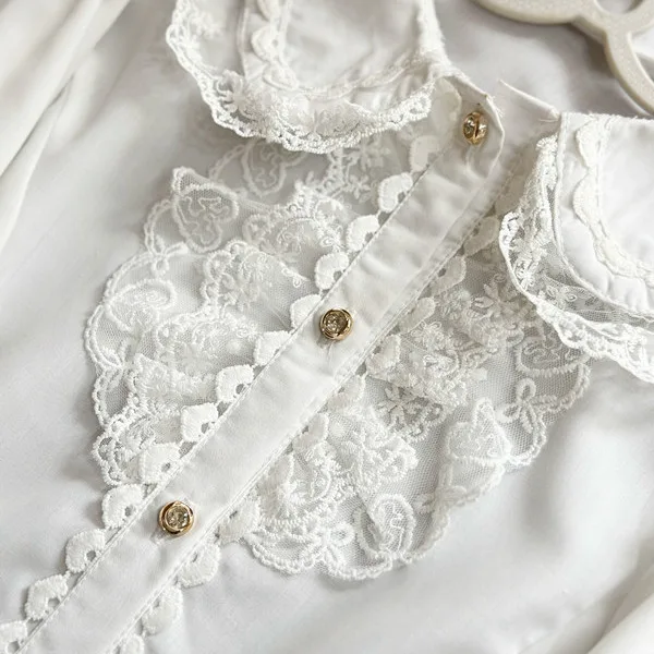 Japanese Lolita Style White Blouse Women Vintage Bow Flare Sleeve Shirt Summer Y2k Aesthetic Lace Patchwork Tops JK Loose Blusas