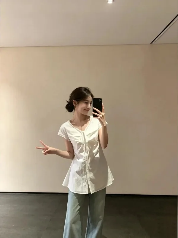 

Fashionable plus Size Korean Style Commuter V-Neck Short Sleeve Shirt Women's Slimming White Overhead Top Lazy Style Beautiful
