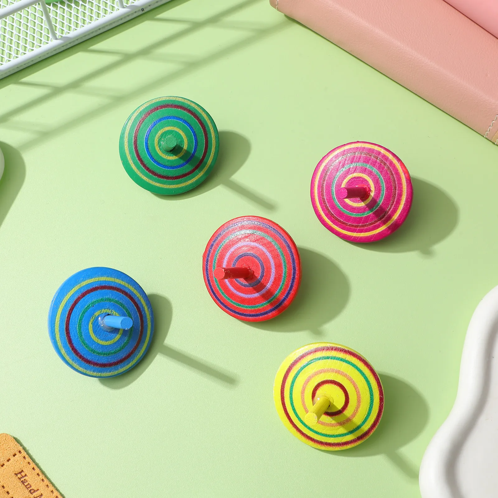 

5Pcs Wooden Spinning Tops Premium Natural Wood Kids Educational Game for Hand-Eye Coordination Cognitive Development Creative