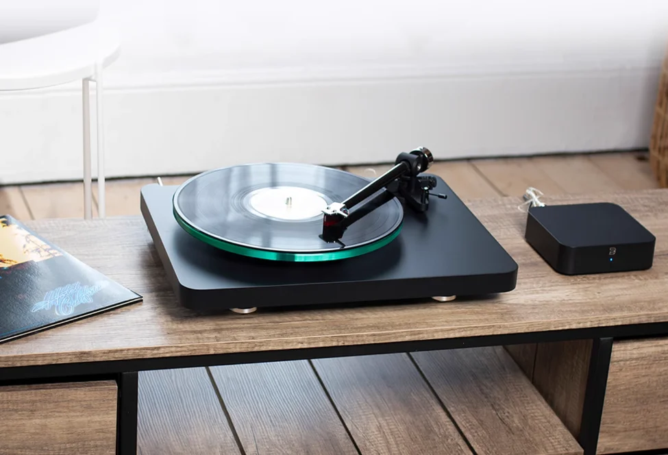 Bluesound HUB Hub BluOS HD Audio Input Wireless Multi Room Streaming System