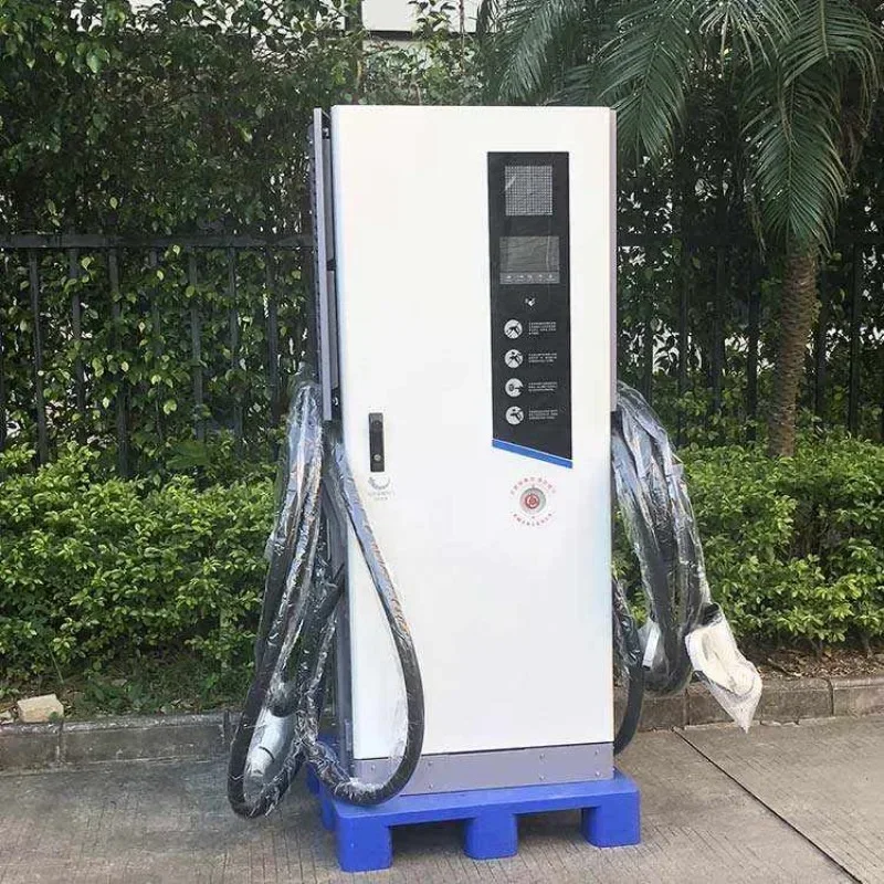 DC Charging Pile 90KW 120KW 150KW Commercial Electric Vehicle Ev Car DC Charging Stations CCS CHAdeMO GB/T