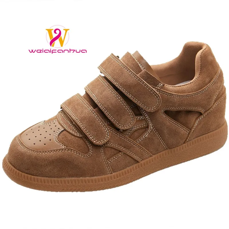 

Women's 2026new Style Genuine Leather Retro Thick-soled Drill Shoes for Women, with Built-in Height Increase for Sports. Luxury