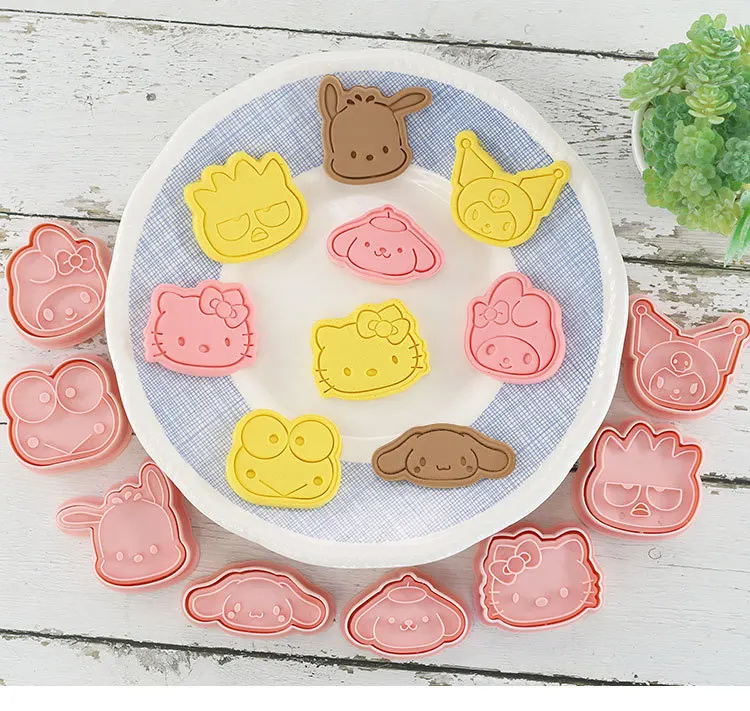 24pcs/set Cookie Mold Sanrio 3D Cartoon Biscuit Cinnamonroll Kuromi HelloKitty Anime Figure DIY Baking Accessories Cutter Custom