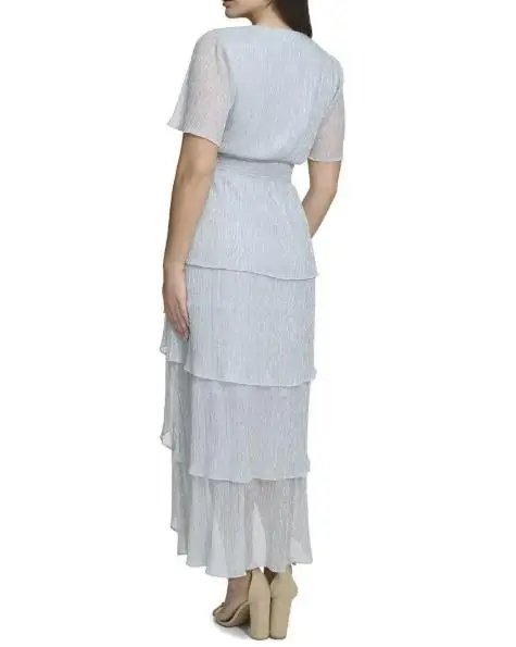 

2026 Spring and Summer Fashion Solid Color Casual V-Neck Waist Cake Short Sleeved Dress