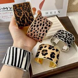 HANGZHI Vintage Leopard Zebra Print Adjustable Opening Bracelet Exaggerated Y2K Bangles Jewelry for Fashionable Women New