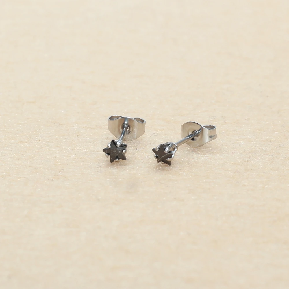 

The Black Stars Color 4mm Brief Stainless Steel Stud Earrings New Crystal Jewelry With Anti Allergy