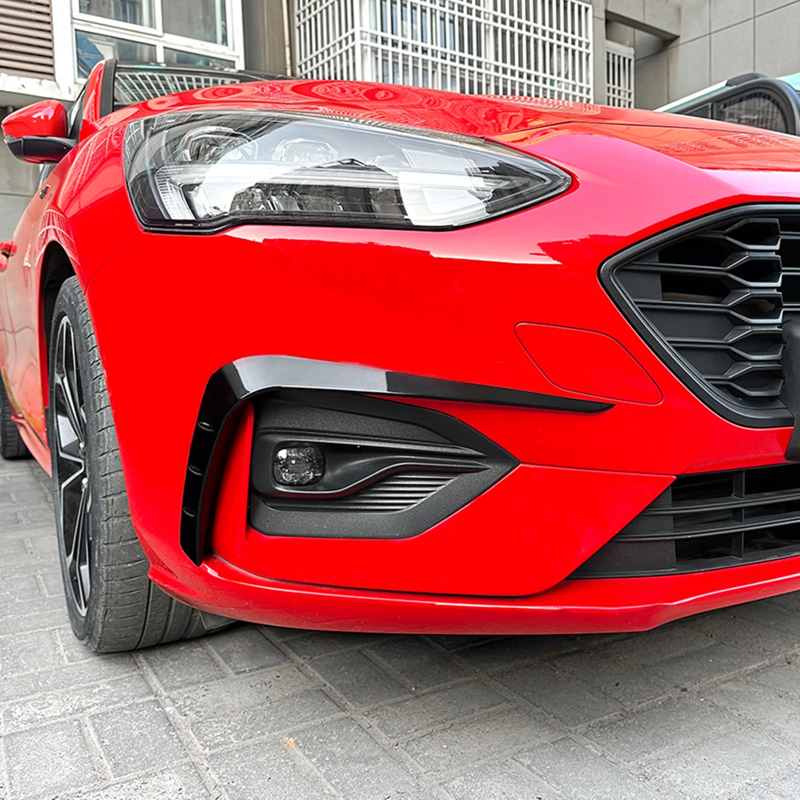

Exterior Front Bumper Lip Side Air Vent Trim Cover Fog Light Frame Cover For Focus MK4 ST Line 2019 2020 2021 2022