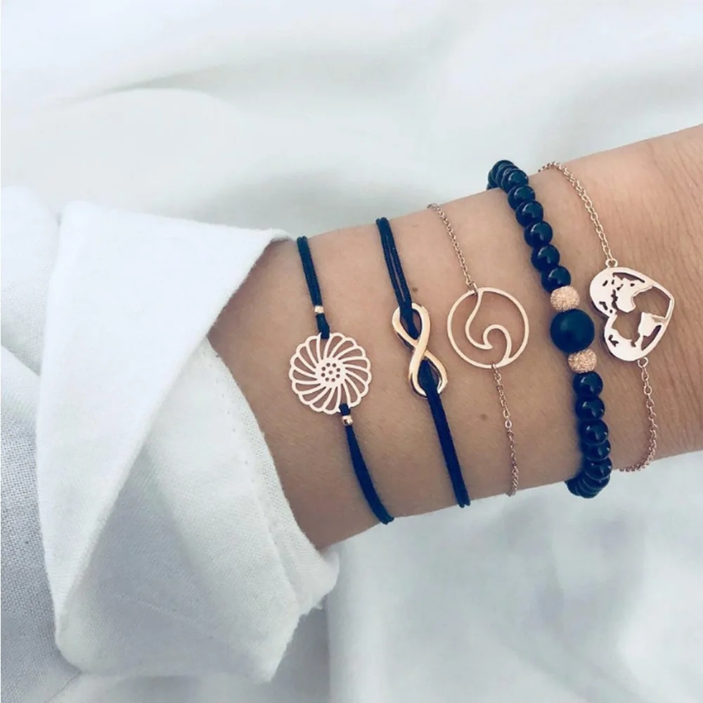 5 Pcs/Set Bohemian Black Rope Chain Bracelet Set For Women Aircraft Shell Moon Heart Charm Bangle Boho Beaded Bracelets Set