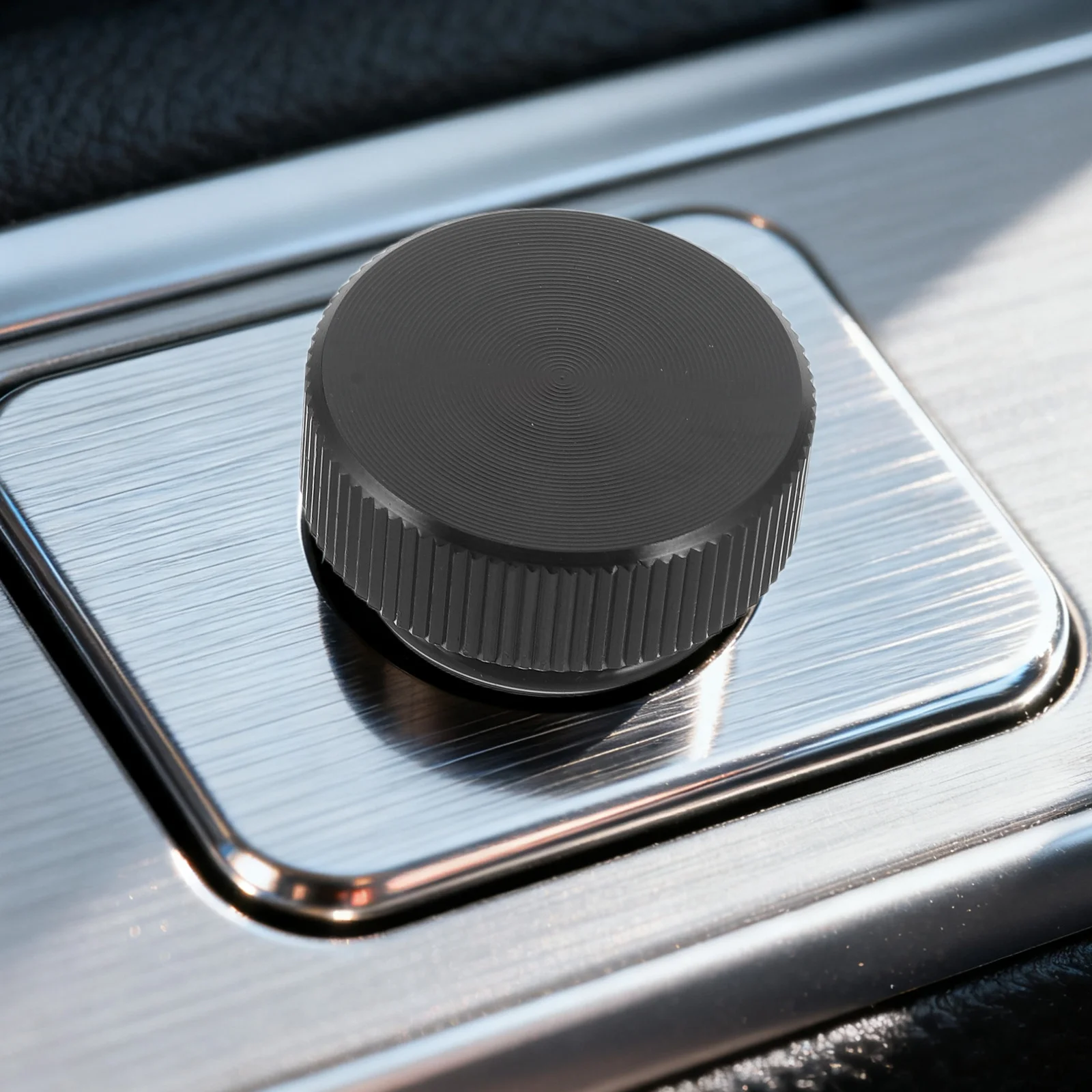 

Car Socket Cover Cap Aluminum Dustproof Cigarette Lighter Plug Protector High Temperature Resistant Anti-Slip Car Power Outlet