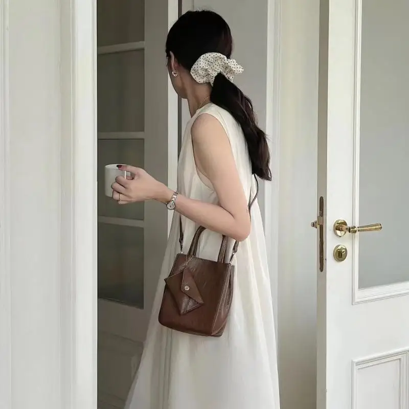 

Ladies' high-end French niche soft leather tote bag casual fashionable versatile simple single shoulder crossbody bag