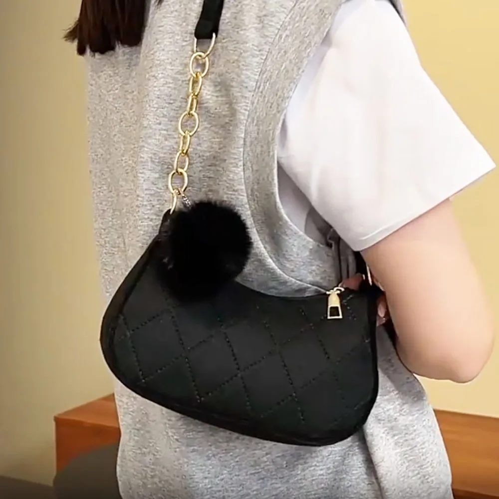 

Women Retro Underarm Bag Felt Solid Color Shoulder Bag Casual Purse Dumpling Bag Simple Fashion Crossbody Bag Underarm Bag