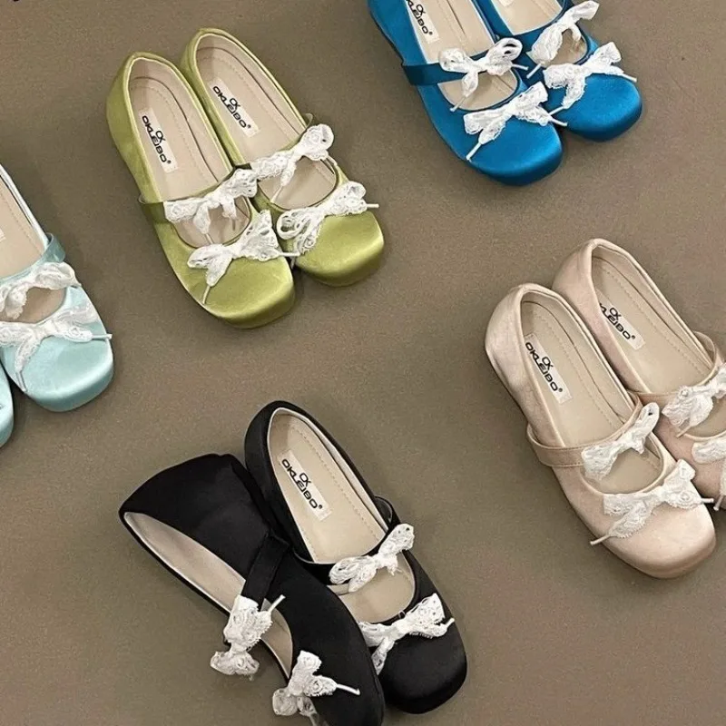 

New Style Fashion Thick Heel Women Mary Jane Shoes Square Toe Shallow Butterfly-knot Ladies Casual Leather Shoes Zapatos Mujer