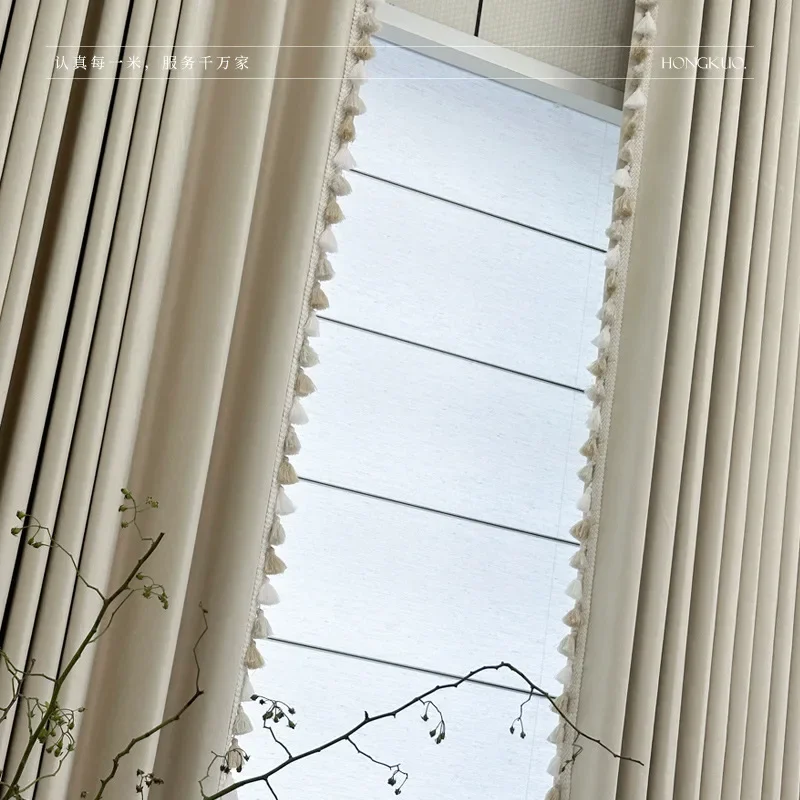 NH5010French cream curtains can be lined or tasseled