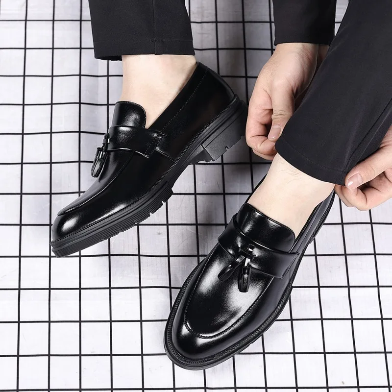 

Men New Tassel Business Casual Loafers Breathable Comfortable Height Increasing Non Slip Lightweight Youthful Trend