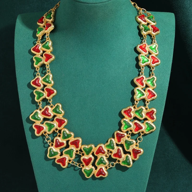 

Vintage Glass Heart Choker Necklace Red and Green Gold Color Woman Jewelry Victorian Charm Elegant Luxury Engagement Accessories