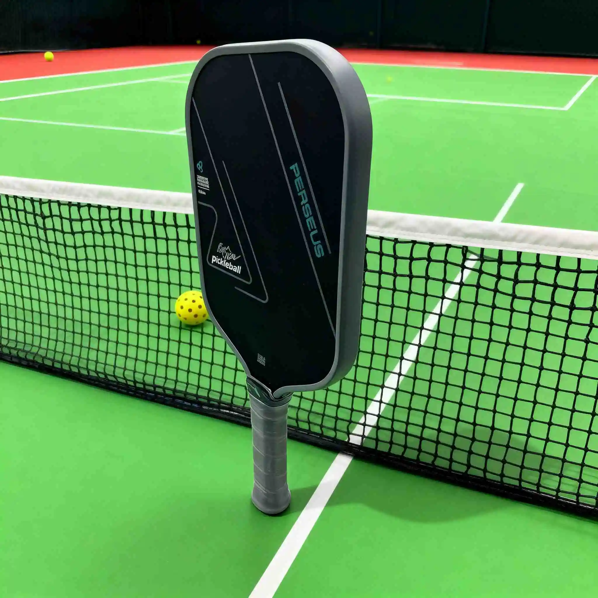 

Competition-Grade Pickleball Paddle Hot-Pressed T700 Carbon Fiber Construction Non-Slip Grip