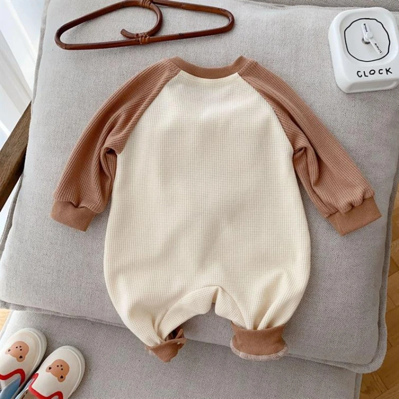 Newborn Baby Jumpsuit Babe Cute Three-dimensional Bear Head Long Sleeve Romper Babe Romper  for Four Seasons 6-9-12M