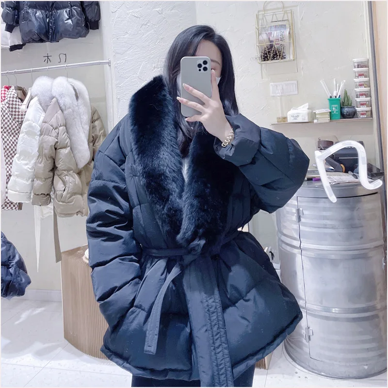 Winter White Down Jacket 2024 Female Short Korean Fashion New Large Luxury Fox Fur Elegant Coat with Belt Windproof Warm Parkas