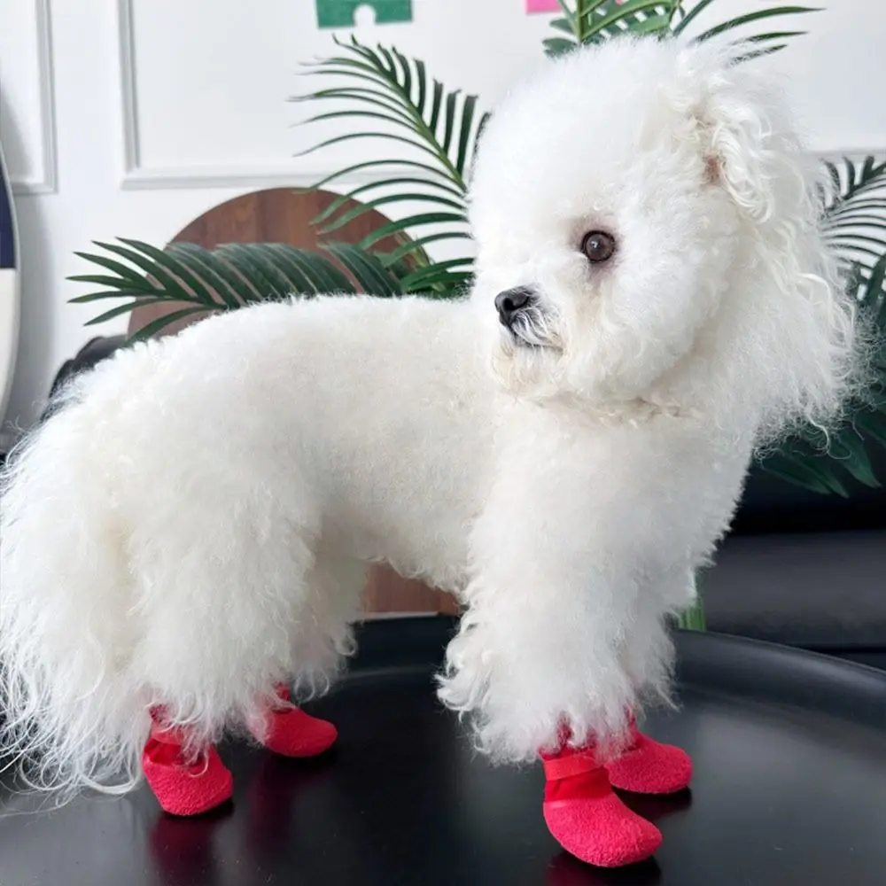4-teiliges Set Tragbare Rutschfeste Hundeschuhe Wasserdichte Verstellbare Pfotenabdeckung Atmungsaktive Schmutzabweisende Haustierstiefel Herbst Winter – Detail 11