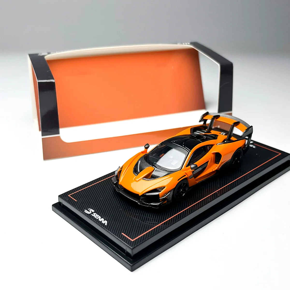 Модель-cm-1-64-Литая-под-давлением-модель-автомобиля-senna-gtr