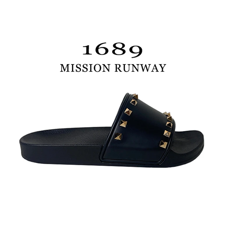 Women\'s Summer Slippers Rivet Sandals Black Slides Clogs PVC Garden Shoes Charms Home Flip Flops Casual Outdoor Shoes For Female