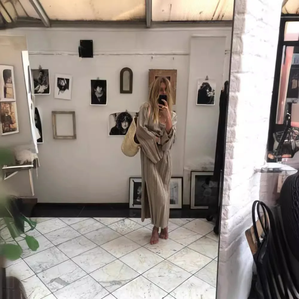 2025 Women New Long-sleeved V-neck Loose Long Solid Color Dress For Women's Fashionable Knitted Office Commuting Versatile Dress