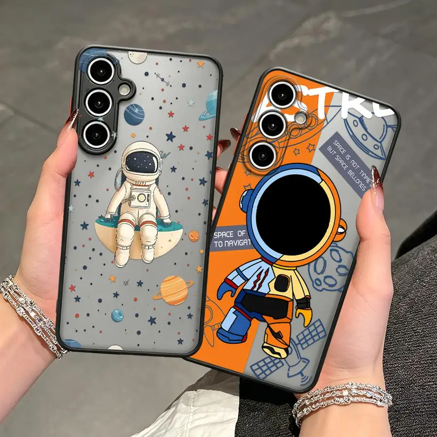 Cute Astronaut Phone Cover Case for Samsung Galaxy A54 A16 A15 A53 A56 A55 A17 A52 A35 A52S A72 A34 A36 A73 A33 A14 A23