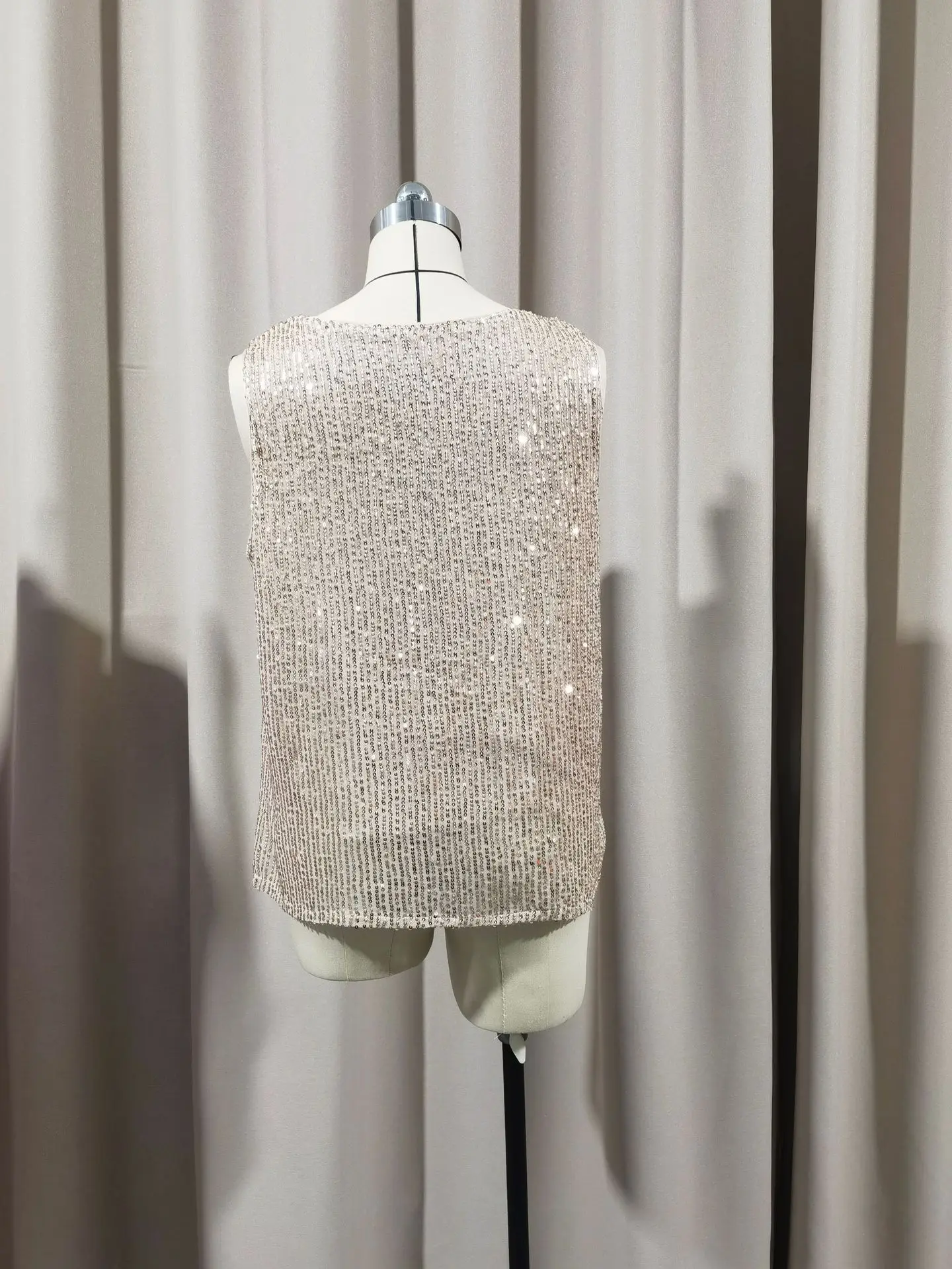 New Popular Sexy V-neck Strapless Fashion Sequin Loose Short Pullover Sweater Women's Vest Y2k Tops