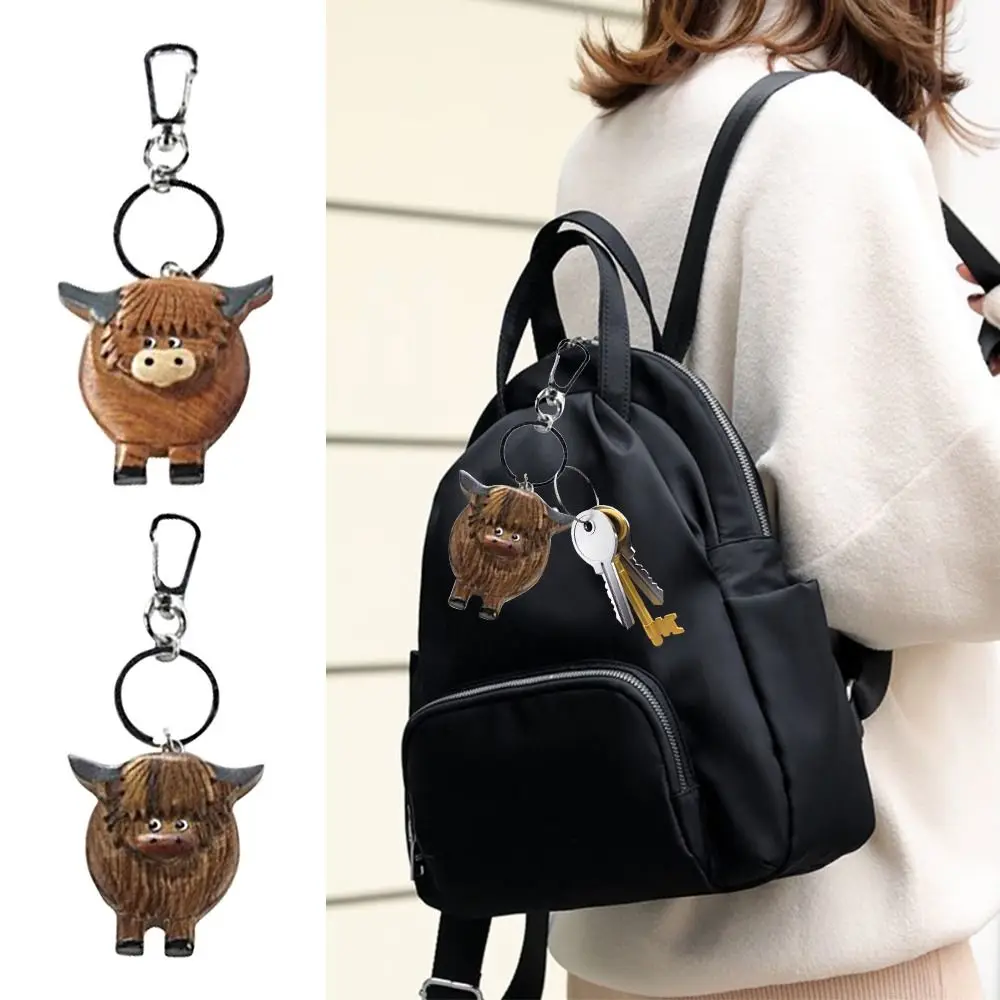 Wooden Highland Cow Keyring Portable Car Key Buckle Funny Highland Cow Decor Keychain Gifts