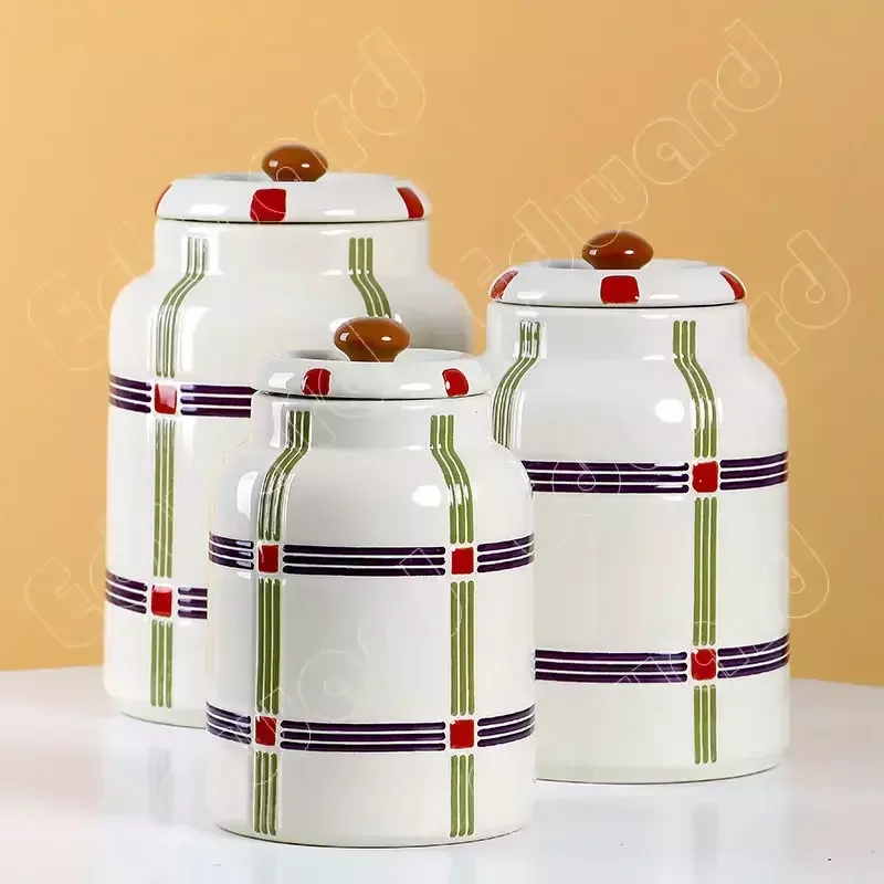 

European Style Ceramic Jar Originality Ceramic Glass Jars and Lids Miscellaneous Grain Storage Tank Personalized Ceramics Tank