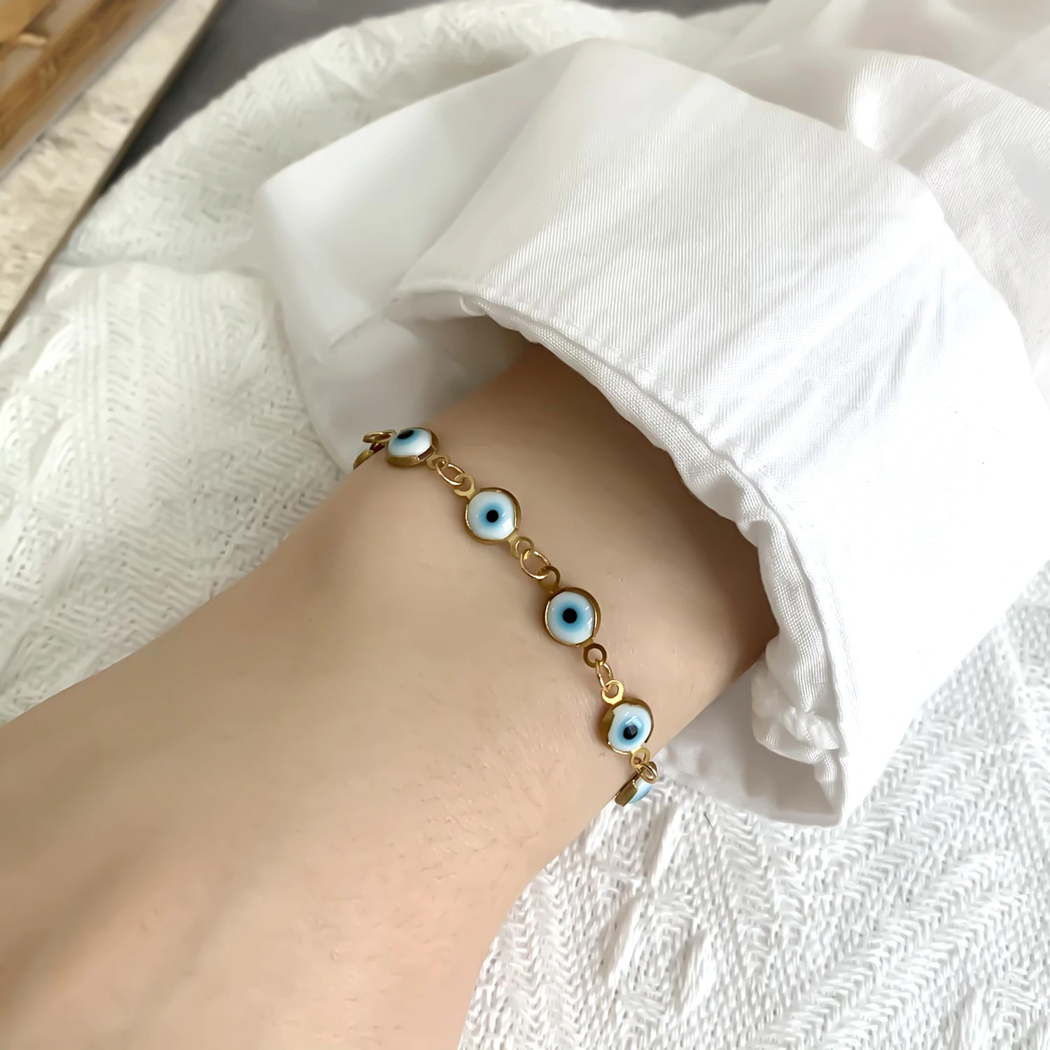 Einfaches Glücksbringer-Armband mit Türkischem Bösem Auge für Frauen, Modisches Buntes Blaues Auge, Verstellbares Metallketten-Armband, Freundschaftsschmuck – Detail 7