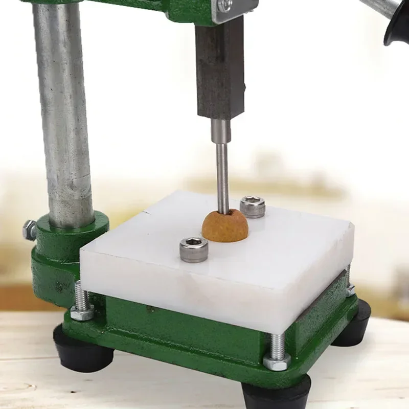 Olive De-nucleating Artifact น้ํามัน Hawthorn De-nucleating อุปกรณ์ยูนนาน Yuganzi ผลไม้น้ํามันสแตนเลส Nucleating เครื่องมือ