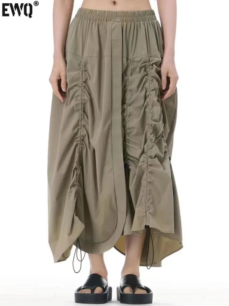 [EWQ] Elegant High Waist A-line Beautiful Ladies Clothing European Trendy Drawstring Design Khaki Irregular Skirt 2024 Autumn