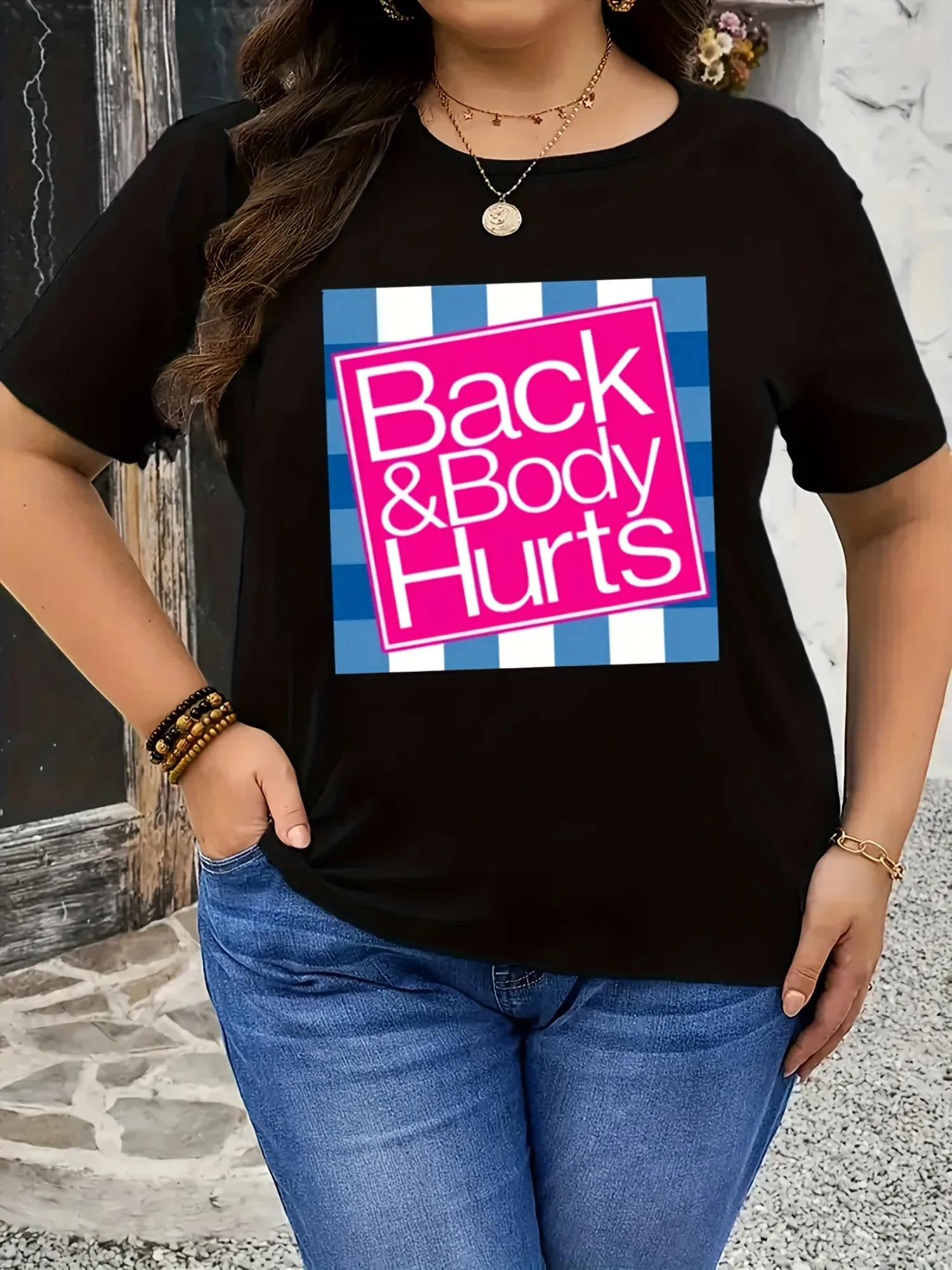 플러스 사이즈 여성용 플러스 사이즈 '등과 몸이 아프다' 그래픽 티셔츠 - 캐주얼 착용, 운동용 부드러운 크루넥 반팔 티셔츠