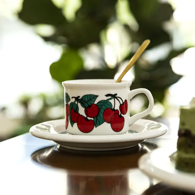 

Aesthetic Fine Porcelain Cups Coffee Espresso Latte Cups And Saucers Set Fashion Beautifl Gift Tazze Da The Kitchen Coffeeware