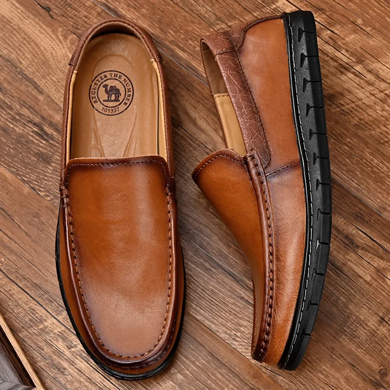 

2026 New Men's British-Style Slip-On Work Shoes Low-Top Breathable Versatile Driving Casual Leather Trendy Footwear