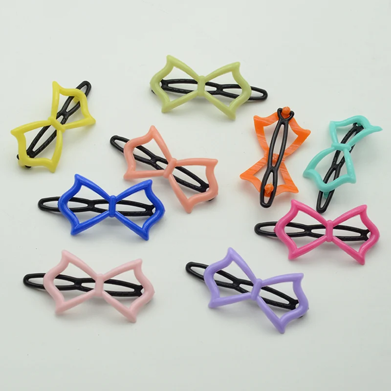 50PCS 5.6cm Filigree Crown Heart Hair Clips Bows Plastic Hairpins For Girls Sweet Glasses Snap Clips For Womens