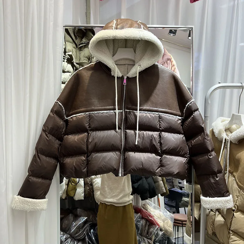 2023 New Winter Down Coat Women Korean Fashion Short Stitch Contrast Hooded Pu Leather Sheepskin Coat Thick Warm Parkas Outwear