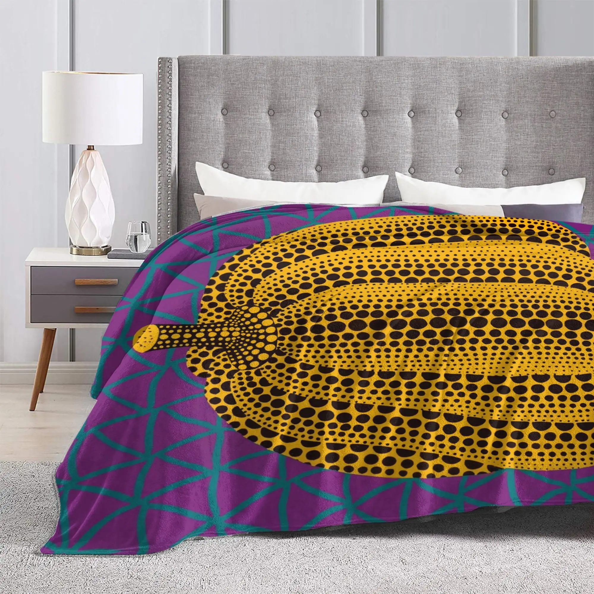 Yayoi Kusama Tokyo Exhibition Flannel Blankets Art Pumpkin Polka Pop Creative Throw Blankets for Home 150*125cm Rug Piece