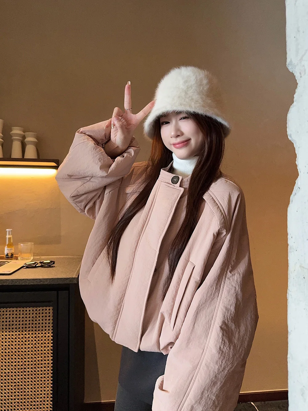 

Женская утепленная парка с принтом, мультяшными нашивками, вышивкой, съемным капюшоном, водонепроницаемая, ветрозащитная, с карманами на молнии