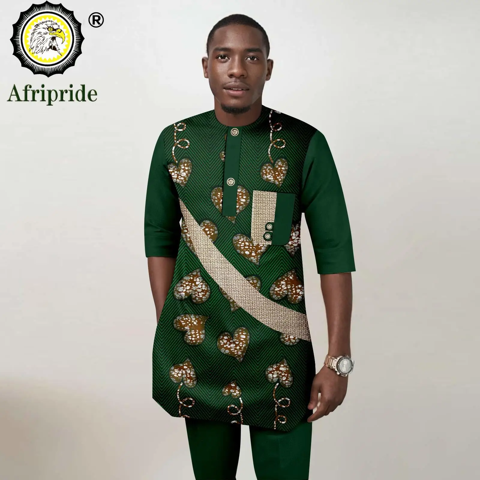 

African Clothes for Men Half Sleeve Embroidery Shirts and Pants 2 Piece Set Bazin Riche Print Attire Dashiki Outfits 2416097